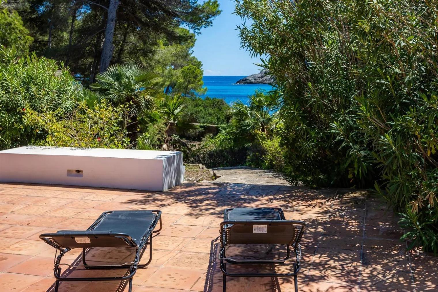 Casa Aladern On The Beach Mhm Фонт де Са Кала Екстериор снимка